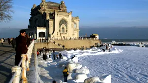 Peste 10.000 de turişti şi-ar putea petrece Revelionul la malul mării