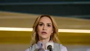 Gabriela Firea face apel către autorități: e nevoie de o aplicație de tip Alert Cops, pentru protecția femeilor
