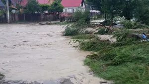 Două localităţi din judeţul Sibiu, izolate din cauza ploilor abundente