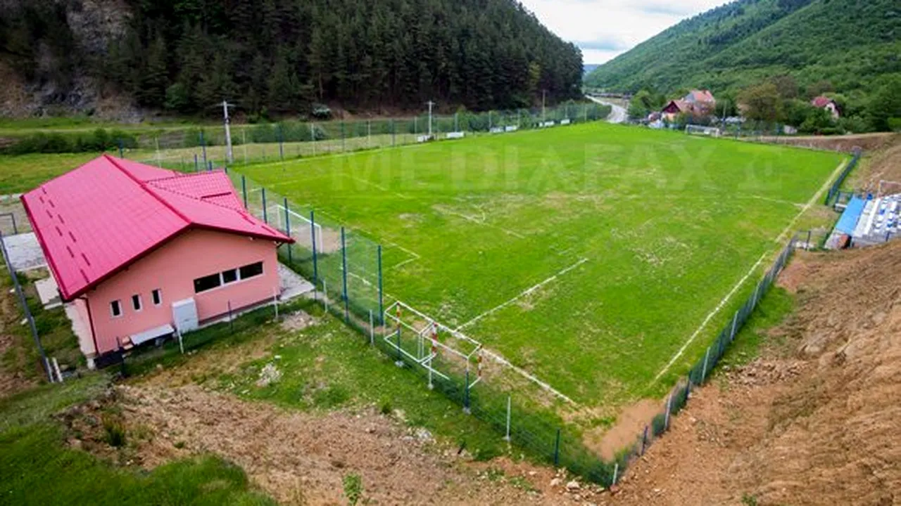 REPORTAJ - Milioane de lei blocaţi în baze sportive neterminate, în sate fără apă şi drumuri - GALERIE FOTO