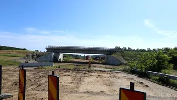 Ministerul Transporturilor reacționează după anunțul lui Dragoș Pîslaru: România nu pierde fonduri din PNRR pentru infrastructură