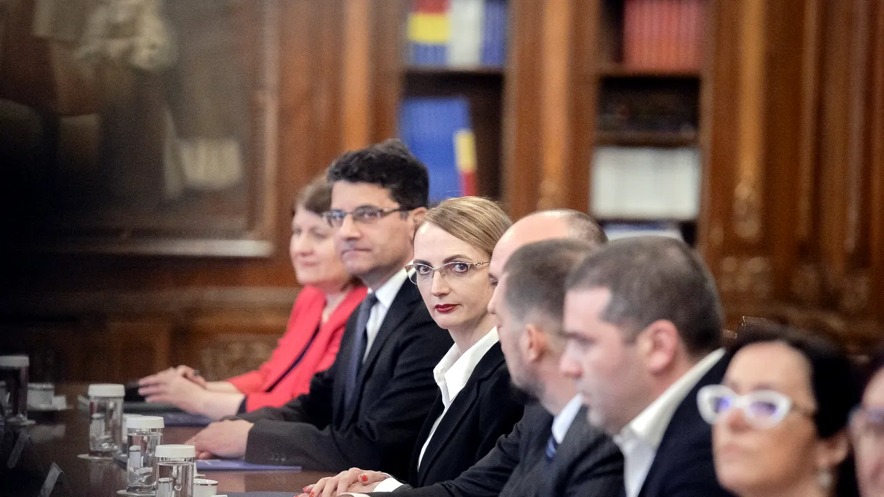 Şapte membri CSM spun că Lia Savonea a condus defectuos Consiliul şi cer să fie revocată din funcţia de preşedinte al forului: „A generat şi întreţinut o stare conflictuală cu ministrul Justiţiei” - DOCUMENT