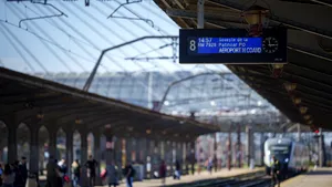 Circulaţia feroviară spre Aeroportul Henri Coandă va fi închisă între 9 şi 11 aprilie