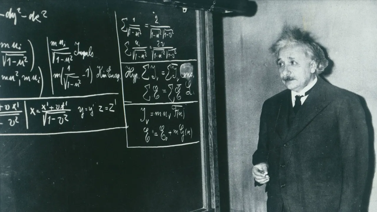Geniul nu este ceva relativ: Pe 2 decembrie 1915, Albert Einstein publica Teoria relativităţii generale