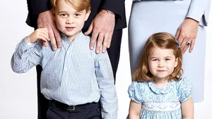 Prinţul William şi ducesa de Cambridge au făcut publică fotografia pentru felicitarea de Crăciun / Anunţul despre prinţesa Charlotte | FOTO