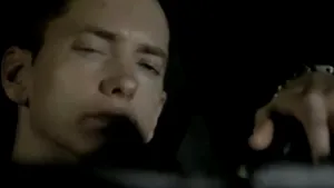 Eminem, în reclama pentru noul Chrysler 200 - VEZI VIDEO