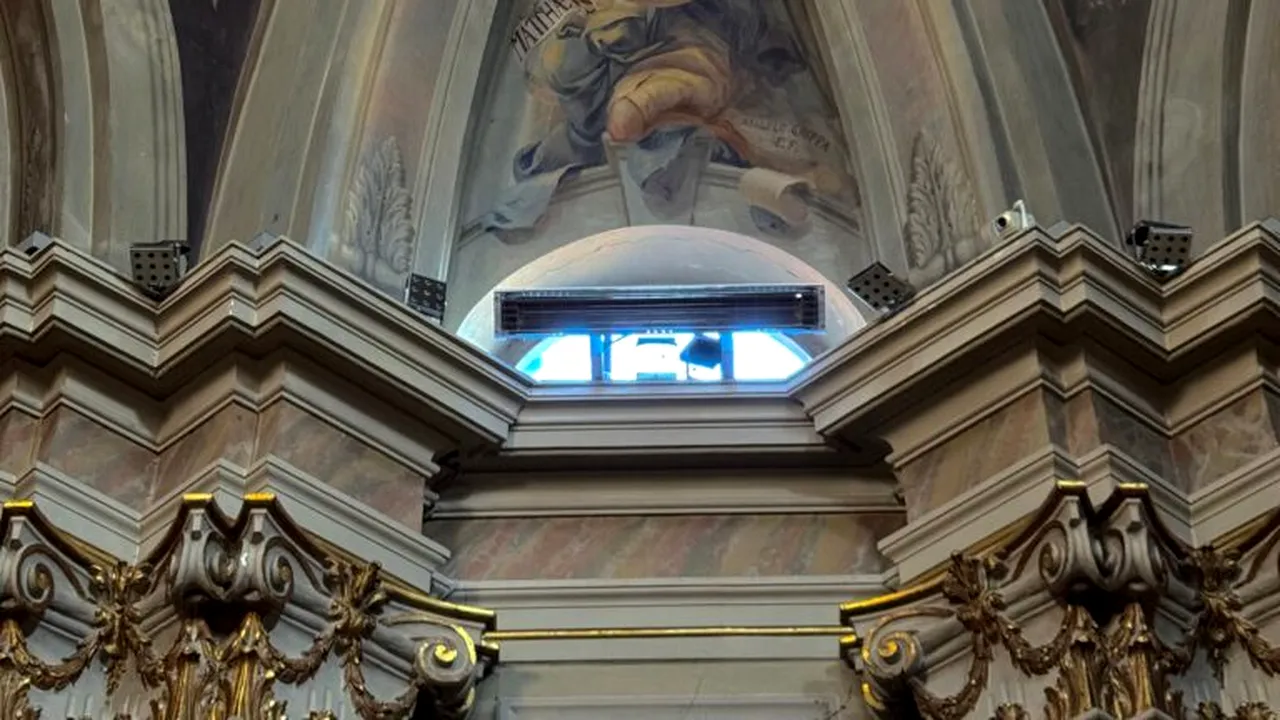 Biserica ridicată de români în Italia, după 11 ani de muncă. Are peste 7.000 de credincioși și fresce spectaculoase