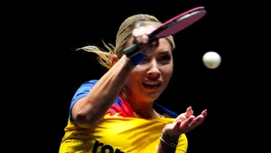 Bernadette Szőcs și Elizabeta Samara ratează semifinalele la China Smash. Înfrângere cu 0-3 în fața chinezoaicelor