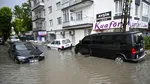 Ankara, sub ape după o ploaie torențială. Meteorologii anunță că ploile continuă