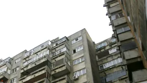 Bucureşti: Locuinţele din blocurile vechi s-au scumpit în 2007 cu 50%- studiu
