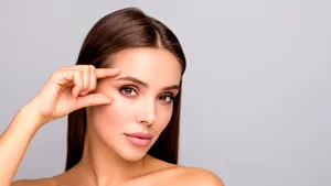 Cum previi şi tratezi semnele de îmbătrânire a pielii