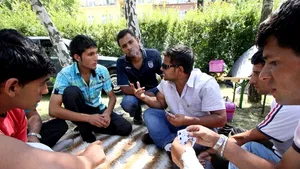 Locuitorii din Belfast, îngrijoraţi din cauza caselor supraaglomerate unde locuiesc romii români