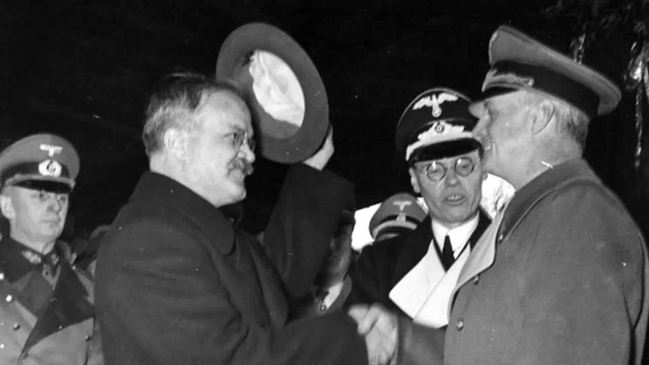 80 de ani de la Pactul Ribbentrop-Molotov, 23 august 1939. România a semnat o DECLARAŢIE comună alături de alte state foste comuniste
