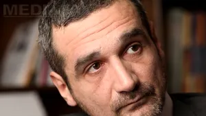 Lăzăroiu: Micky Mao a mai găsit o încălcare a Constituţiei de către preşedinte, nu e cam mult?