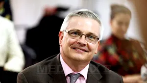 Ambasadorul britanic la final de mandat: Birocraţia rămâne foarte ridicată şi sunt bariere în afaceri