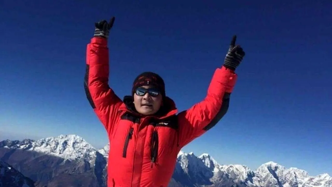 14 ore şi 31 de minute: Funjo Lama este cea mai rapidă femeie care a cucerit Everestul