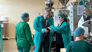 Poveştile de succes sunt pe mâinile doamnelor