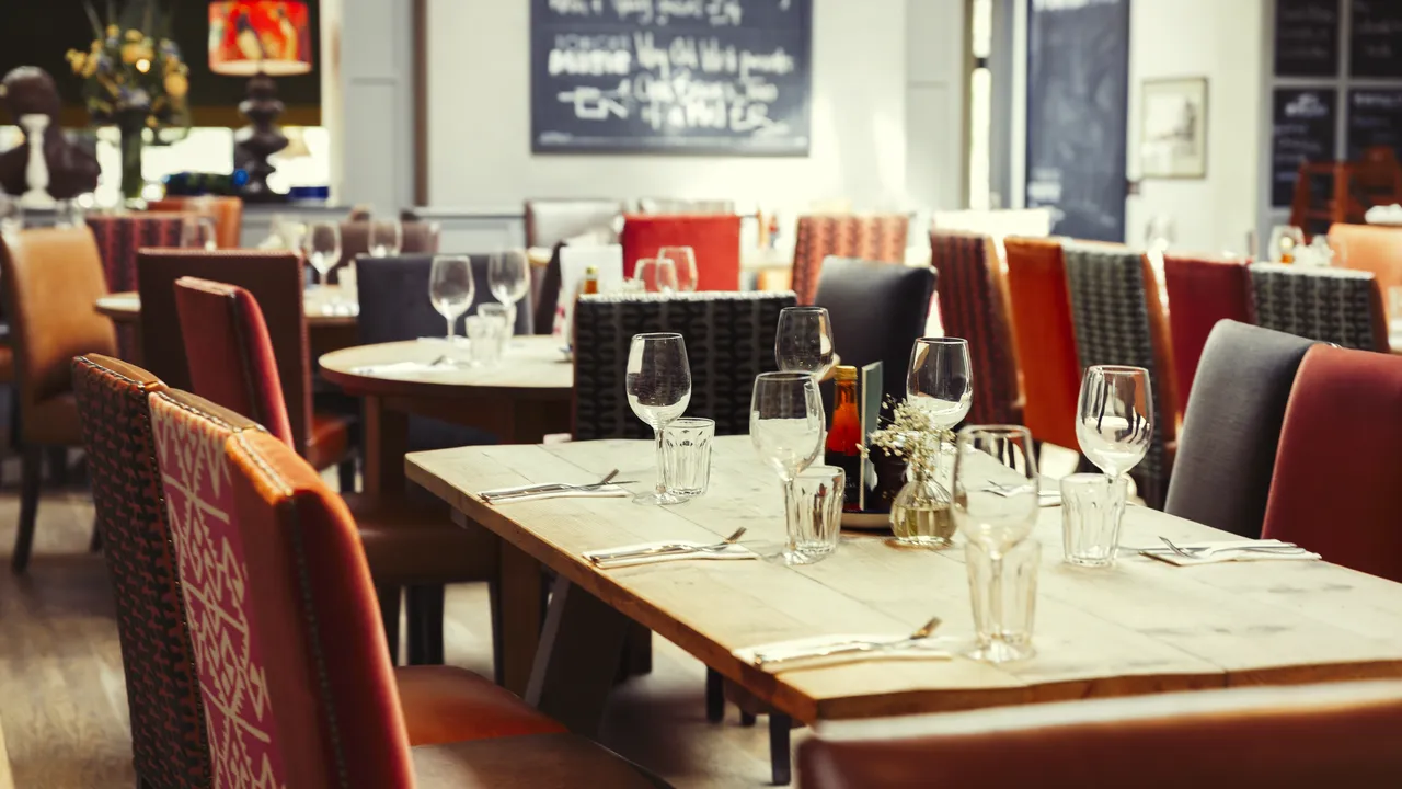 Restaurantele din Londra s-au mobilizat pentru a oferi hrană personalului medical
