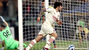 AC Milan rămâne la conducere în Serie A, după ce a învins Verona