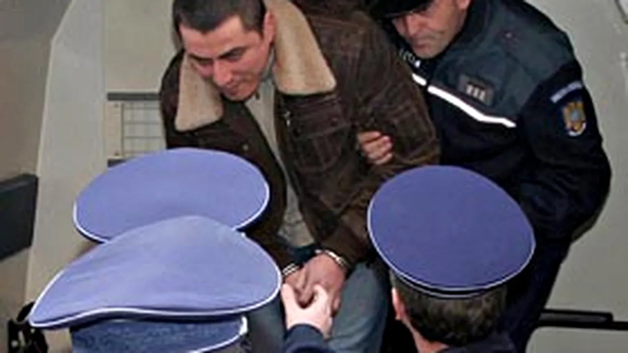 Cioacă, trimis în judecată în dosarul violării corespondenţei Elodiei