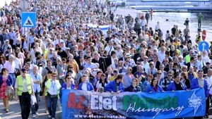 Budapesta: Peste 10.000 de persoane la un marş pentru comemorarea victimelor Holocaustului