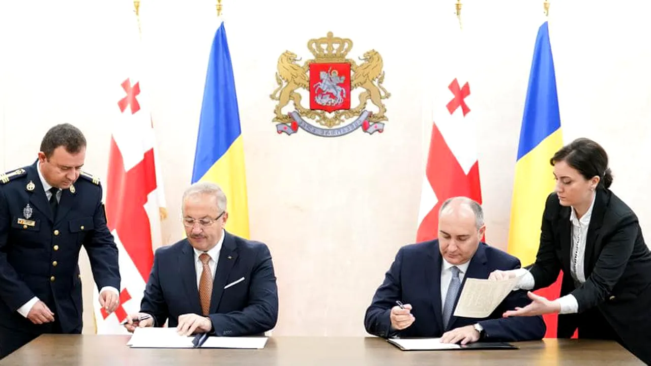 Dîncu a semnat un acord de colaborare între MApN şi Ministerul Apărării din Georgia