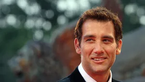 Clive Owen, agent sub acoperire