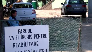 REPORTAJ: Bucureştenii din Sectorul 6 au transformat trotuarele în parc, în aşteptarea noului Moghioroş - VIDEO