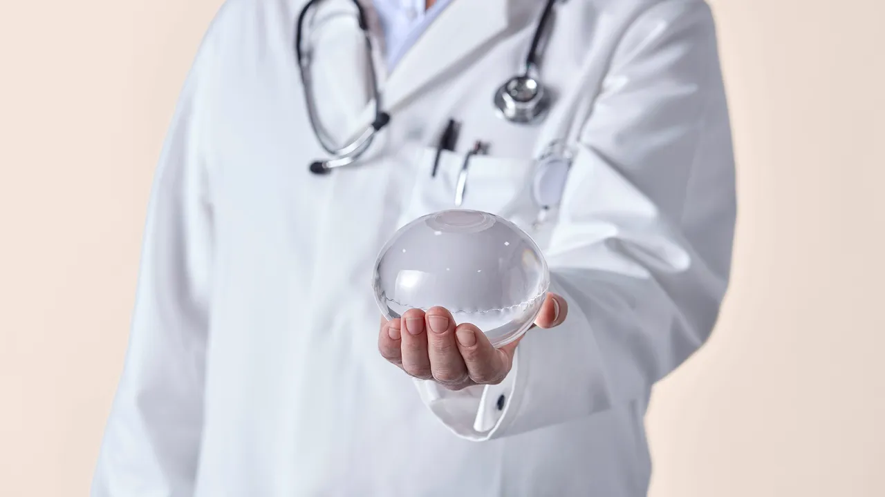 Obezitatea creşte în rândul românilor. Rezultatele obţinute de cei care au apelat la un balon gastric unic în lume