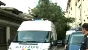Opt persoane, acuzate de jafuri armate, reţinute la Constanţa