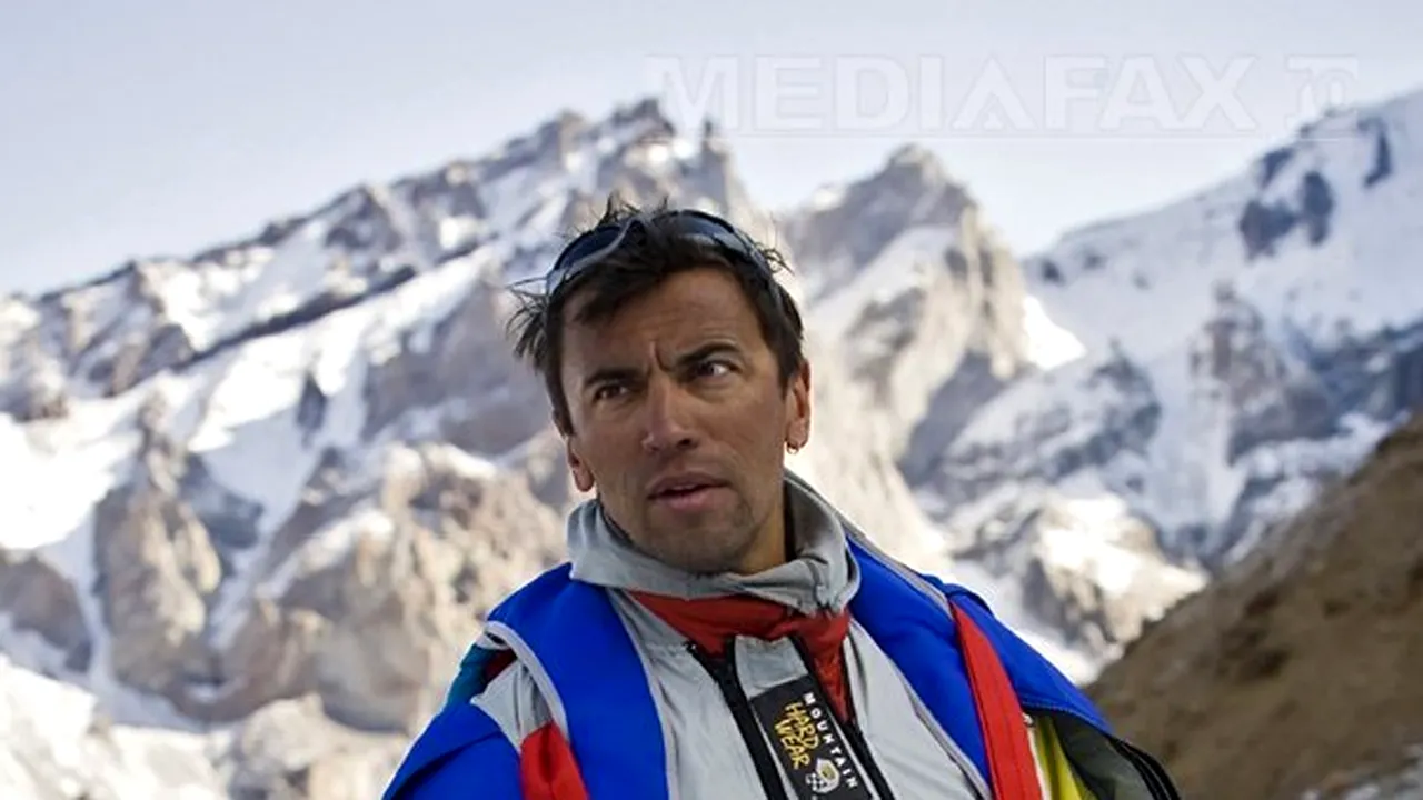 Record mondial la BASE jump: A coborât în 90 de secunde de la 6543 metri - VIDEO