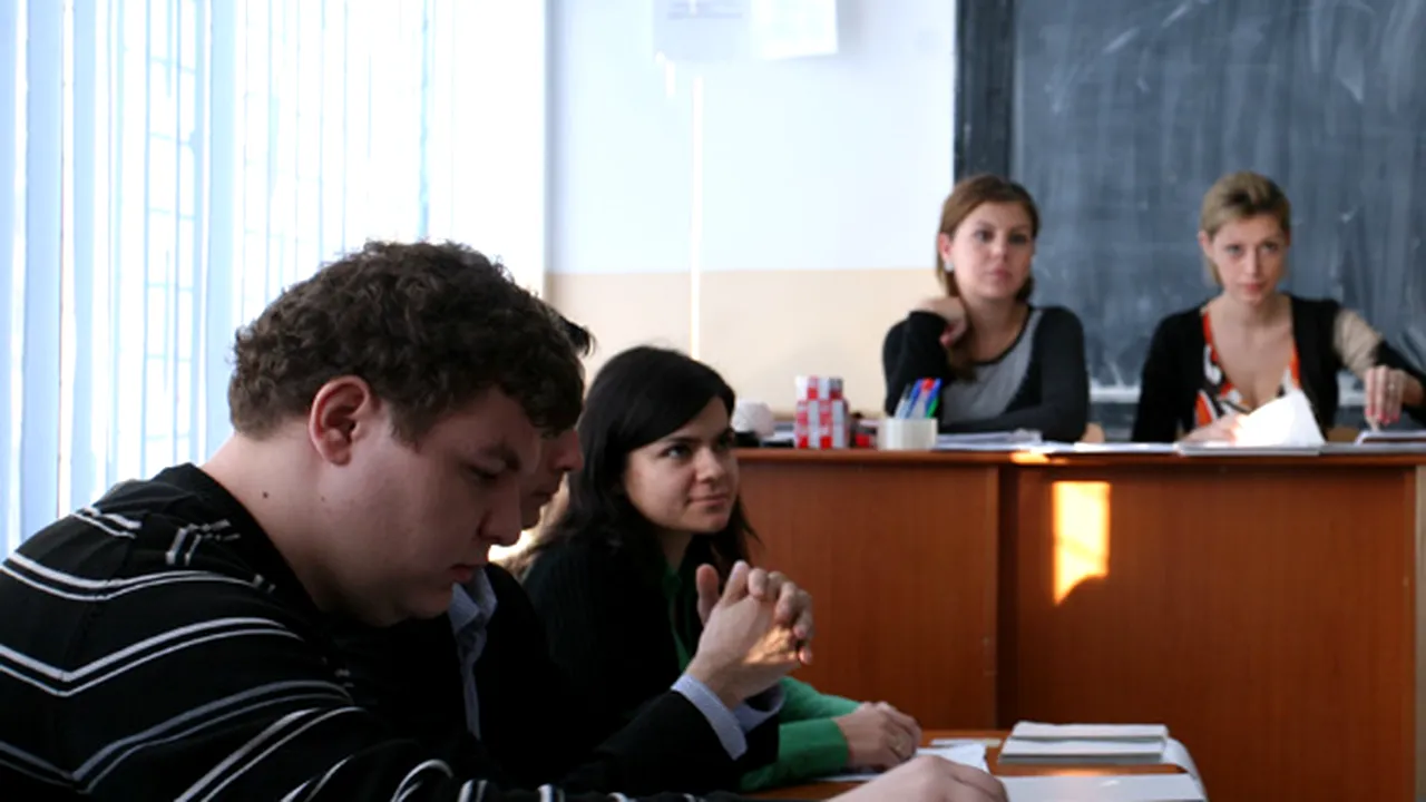 BEC: Declaraţiile celor care nu ştiu să scrie, completate de preşedintele secţiei speciale