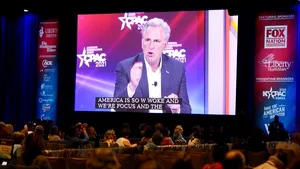 Liderul grupului republican din Camera Reprezentanţilor critică politicile SUA privind imigraţia şi vrea o întâlnire cu Joe Biden