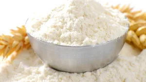 Viermii de făină au fost declaraţi comestibili în Europa. Află cum îi poţi pregăti şi ce beneficii aduc