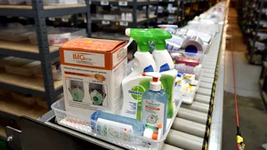 Război declarat comercianţilor necinstiţi. Măsurile UE împotriva produselor înşelătoare din mediul online