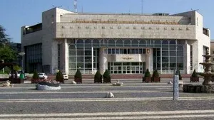 157 de elevi olimpici români vor fi premiați miercuri de Ministerul Educației. Câți bani primesc