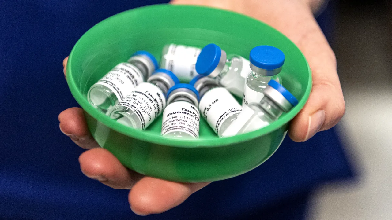 Ungaria a început administrarea vaccinului Sputnik V