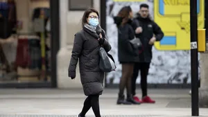 Bolnavii asimptomatici pot răspândi Covid-19 mai mult decât se credea iniţial