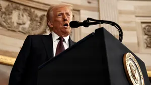 Trump stabileşte un nou record: A ţinut cel mai lung discurs inaugural 