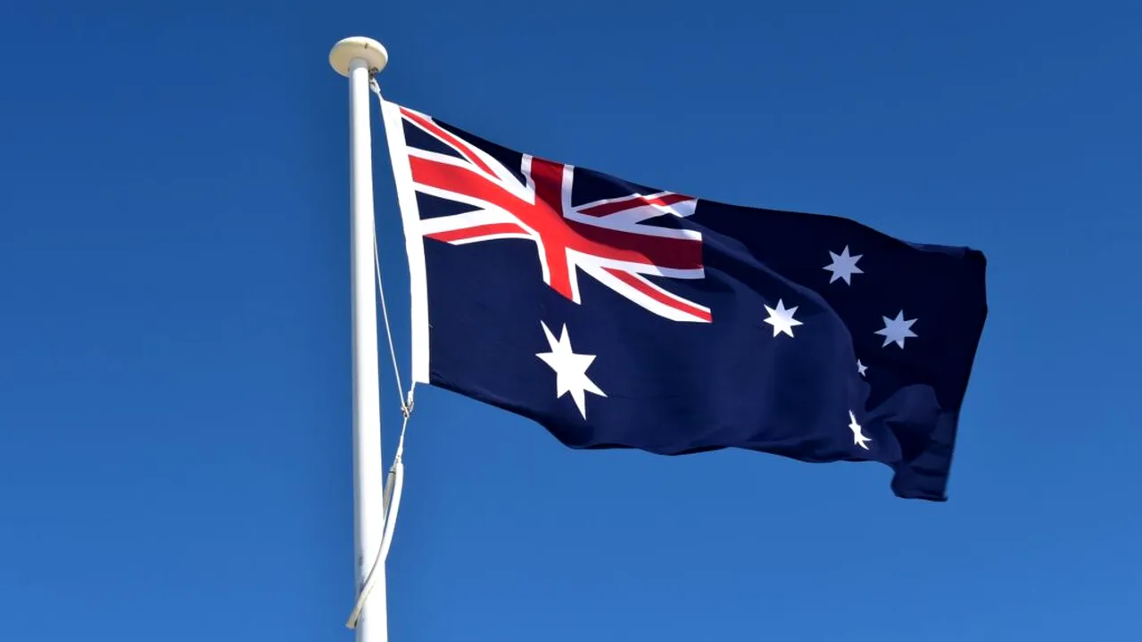 Nou incident șocant în Australia: Un ministru a găsit un glonț gravat cu detalii personale pe capota mașinii