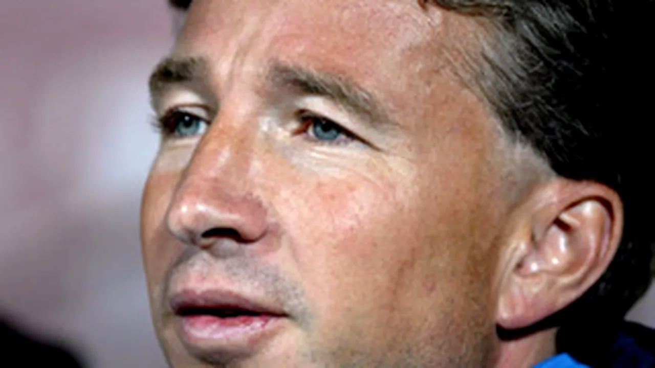 Dan Petrescu a fost suspendat două etape, cazul Mihai Stoica a fost amânat