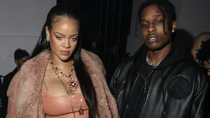 Rihanna şi iubitul ei, A$AP Rocky, au devenit părinţi. Vedeta a născut un băieţel