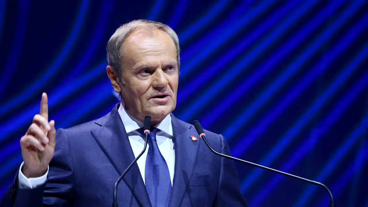 Polonia va construi fortificaţii la frontiera de est, afirmă premierul Tusk