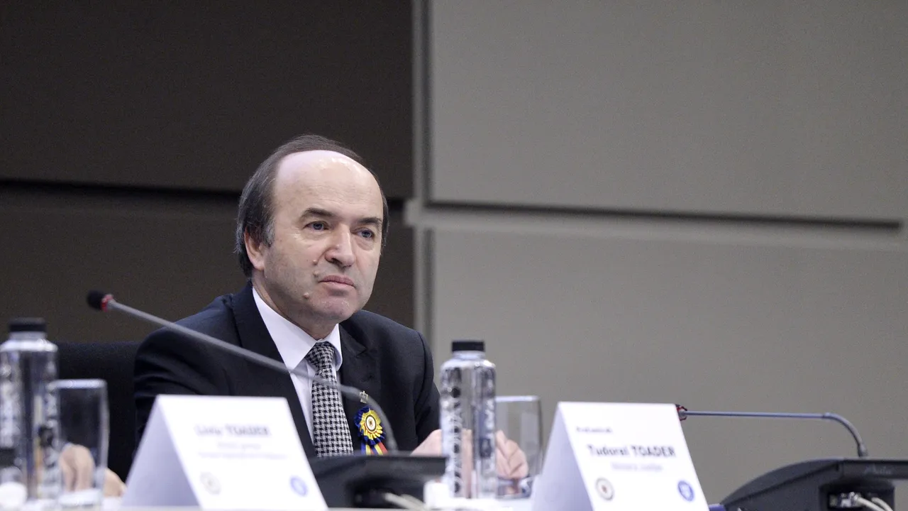 Toader, întrebat despre reacţia unui alt ministru după condamnarea lui Liviu Dragnea: Să ne respectăm limitele de competenţă 