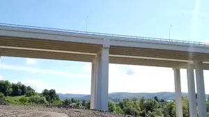 Autostrada care străpunge Carpații intră în linie dreaptă. Imagini noi