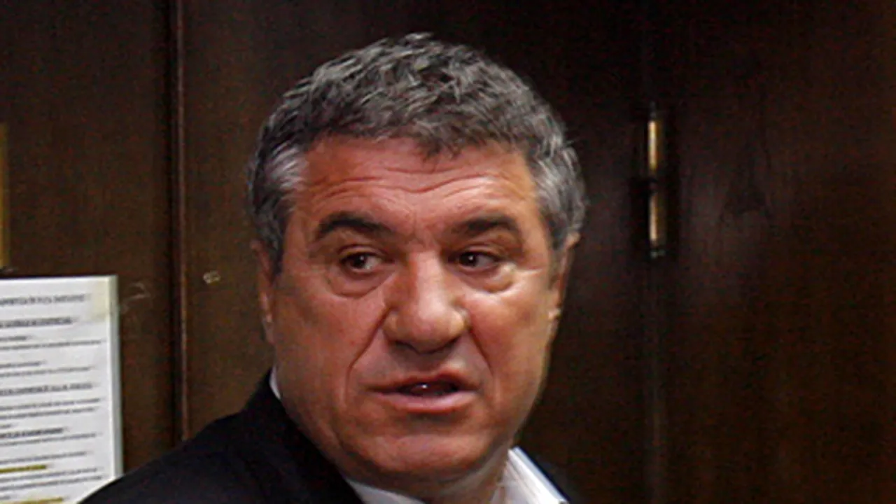Victor Becali: Probabil că Mutu ţinea o cură, e treaba clubului italian