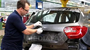 Muncitorii români ai Daimler s-au întâlnit cu Ponta: Munca este mai relaxată decât în ţară