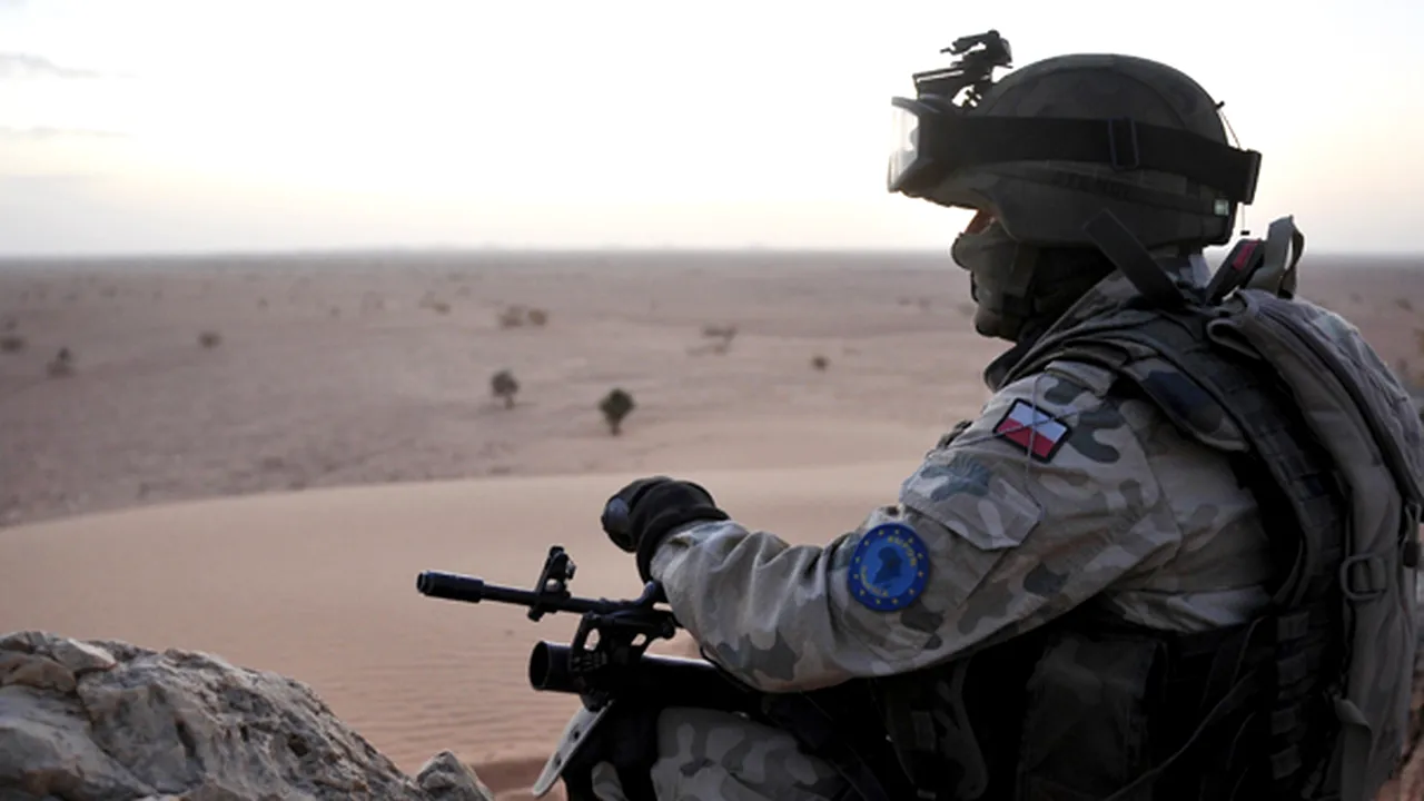 Polonia îşi retrage militarii din operaţiunile ONU