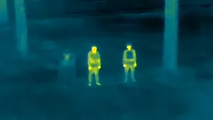 Ucraina susţine că a fabricat pelerine care fac soldaţii invizibili în faţa camerelor de termoviziune