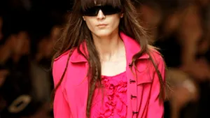 Irina Lăzăreanu s-a logodit cu Pete Doherty, fostul iubit al lui Kate Moss